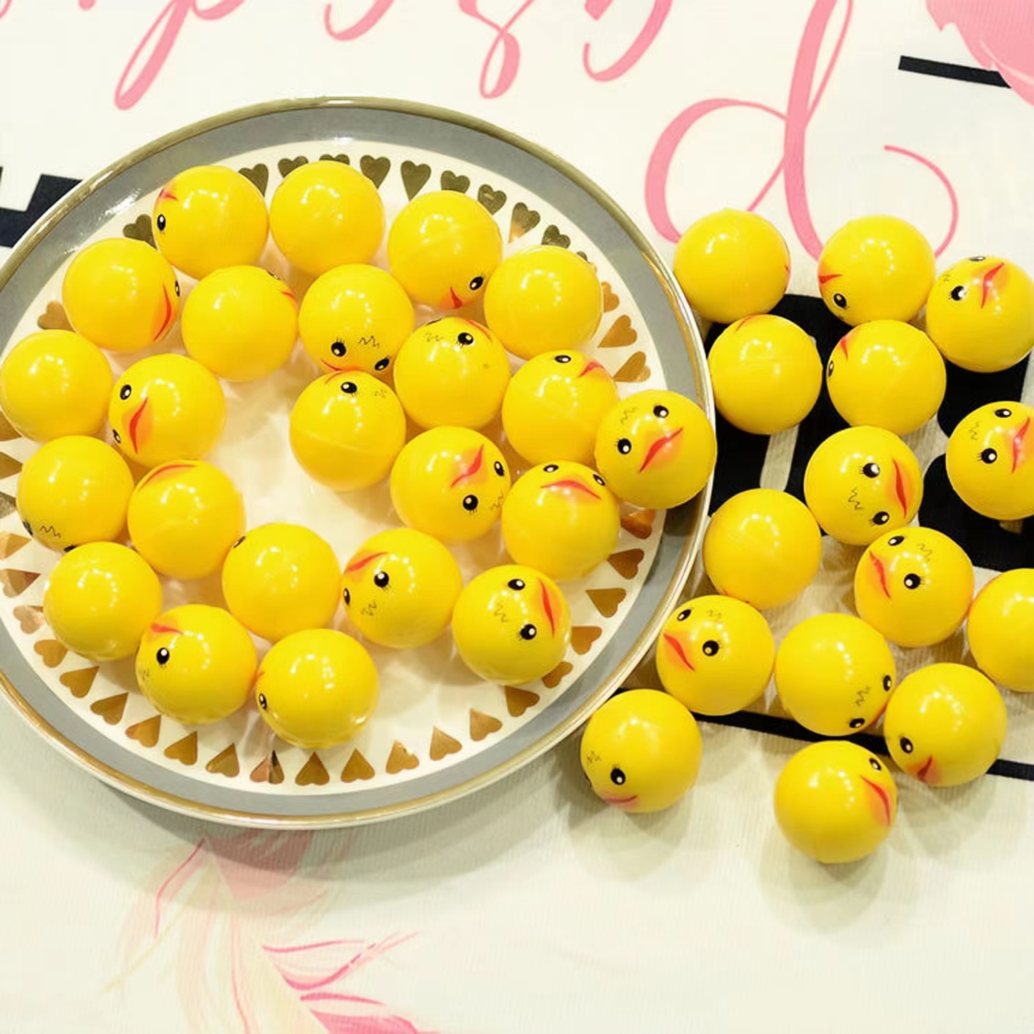 32mm bolas saltando bola de pl - Party Games Egg avaliação e preço